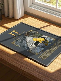 It Minimalist Book Poster by Stephen King – print on a sunlit desk