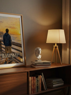 The leader who had no title watercolour print on bookshelf – Robin S. Sharma fan gift